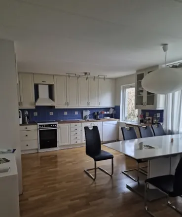 Rent this 6 bed house on Lammholmsbacken 35 in 127 49 Stockholm, Sweden