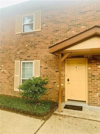 Buy this 2 bed condo on 1725 Vintage Drive in Kenner, LA 70065