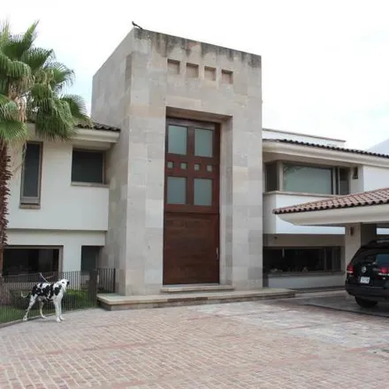 Buy this 4 bed house on Privada Paseo de las Lomas 2181 in Mision La Cañada, 37128 León