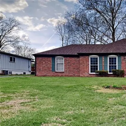 Buy this 3 bed house on 251 Pine Tree Lane in Ballwin, MO 63011
