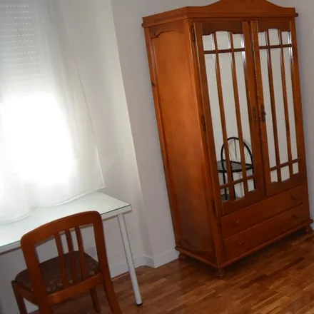 Rent this 4 bed room on Madrid in Calle de Rafael de Riego, 46