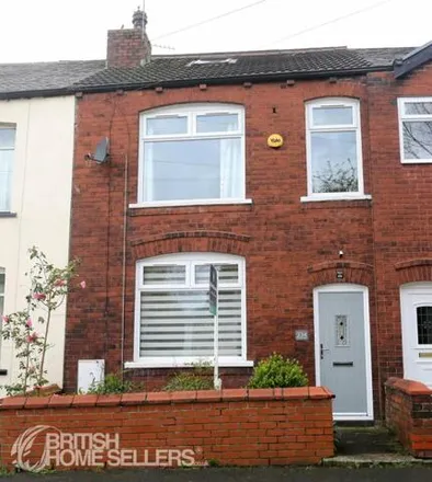 Buy this 3 bed townhouse on Tempest Road in Bolton, BL6 4ES