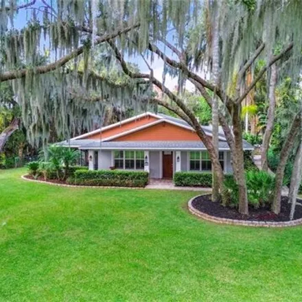 Buy this 3 bed house on 4541 Lakeshore Drive in Mount Dora, FL 32778