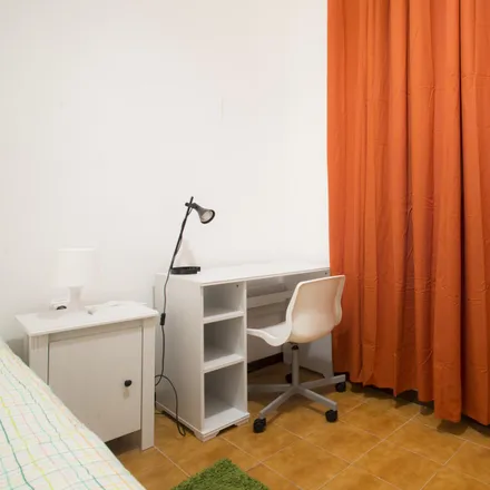 Image 4 - Carrer de València, 222, 08011 Barcelona, Spain - Room for rent