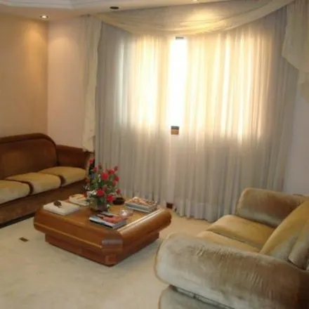Buy this 3 bed apartment on Rua Gaspar Conqueiro in Alto do Ipiranga, Mogi das Cruzes - SP