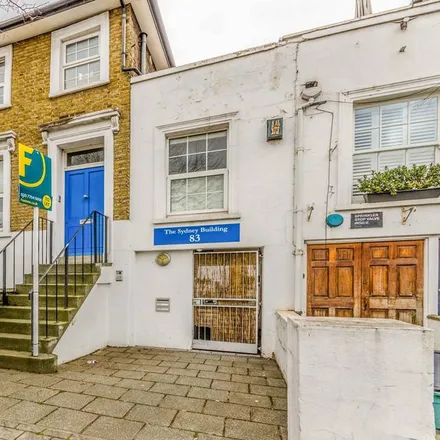 Rent this 2 bed apartment on 70 Southgate Road in De Beauvoir Town, London