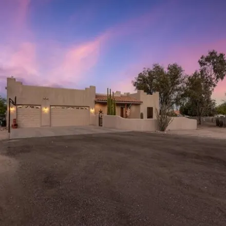 Image 3 - 1301 West Desert Hills Estate Drive, Maricopa County, AZ 85086, USA - House for sale