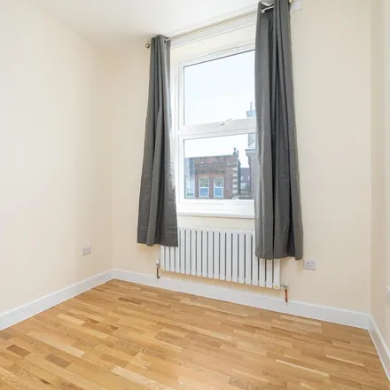 Image 4 - Harlands, 553 High Road Leytonstone, London, E11 4PB, United Kingdom - Apartment for rent