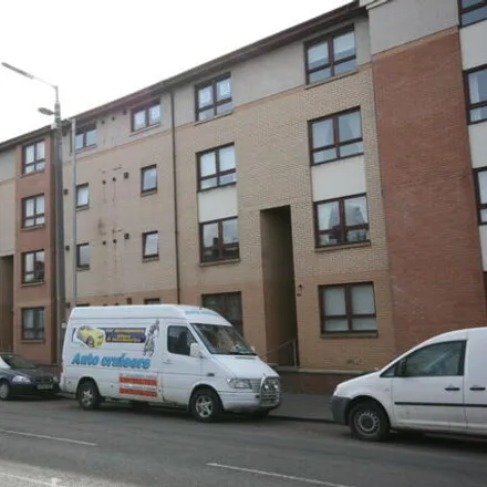 Rent this 2 bed apartment on 102-120 King's Park Road in Glasgow, G44 4SU