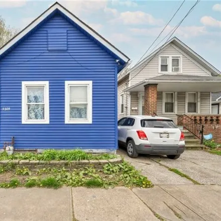 Buy this 2 bed house on 3211 Trowbridge Avenue in Cleveland, OH 44109
