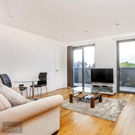 Rent this 2 bed apartment on Hendon Way in Finchley Road, London