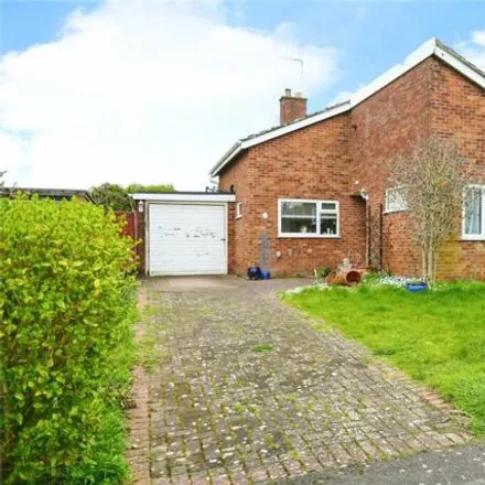 Buy this 3 bed house on Blake Road in Bicester, OX26 3HJ