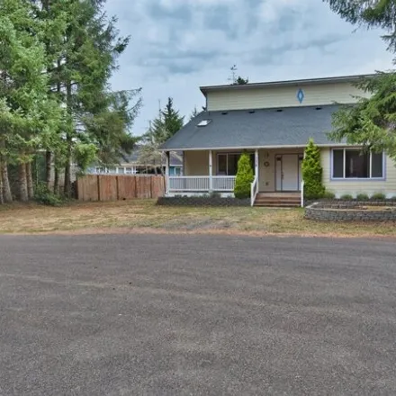 Image 2 - 196 Hydrus Court, Ocean Shores, Grays Harbor County, WA 98569, USA - House for sale