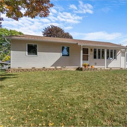 Buy this 3 bed house on 3612 Glen Oaks Avenue in White Bear Lake, MN 55110