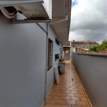 Rent this 3 bed house on Rua Doutor Rafael de Abreu Sampaio Vidal in Loteamento D'Aquino, São Carlos - SP