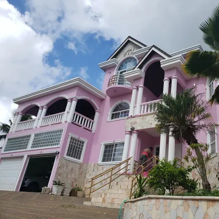 Rent this 5 bed house on Mandeville