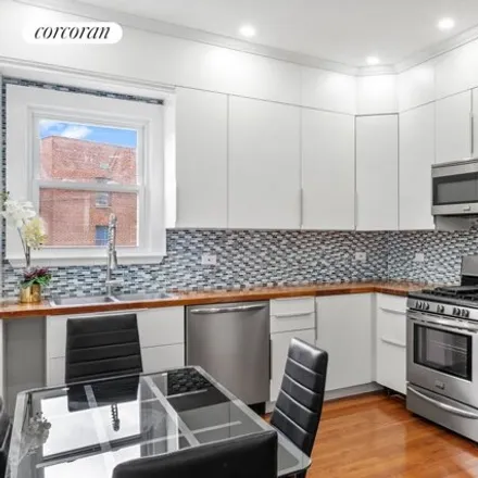 Rent this 2 bed apartment on 550 Morris Park Avenue in New York, NY 10460