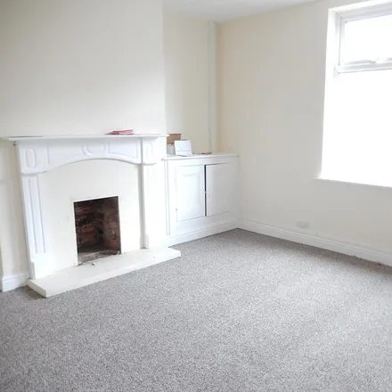 Image 7 - Beaufort Street, Morton, DN21 2RT, United Kingdom - Townhouse for rent