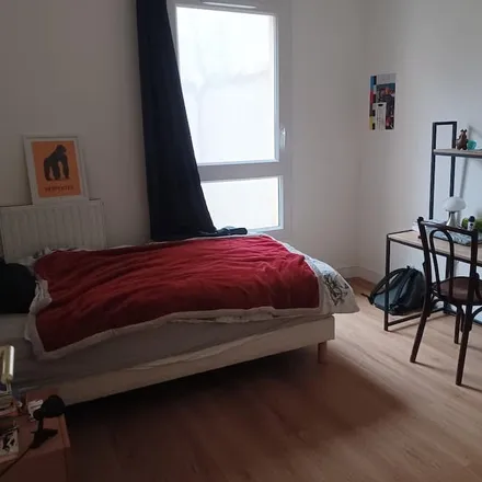 Rent this 2 bed apartment on 93310 Le Pré-Saint-Gervais