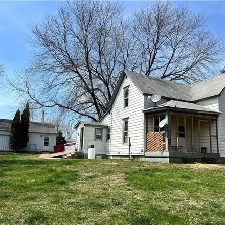 Buy this 3 bed house on 74th Avenue in Marion County, IA 50225