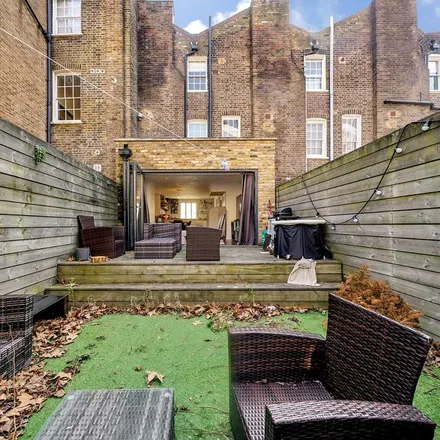 Image 3 - Carol Street, London, NW1 0AY, United Kingdom - Townhouse for rent