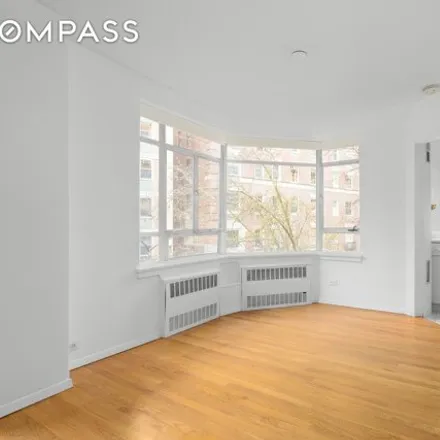 Image 3 - 440 East 56th Street, New York, NY 10022, USA - Apartment for sale