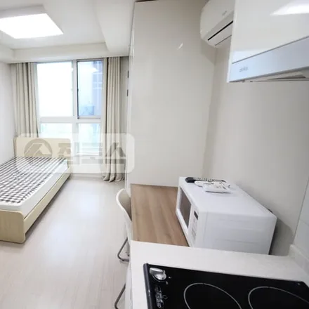 Image 1 - 서울특별시 강남구 역삼동 727-9 - Apartment for rent