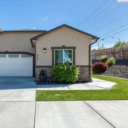 Image 4 - 2787 West 30th Place, Kennewick, WA 99337, USA - Townhouse for sale