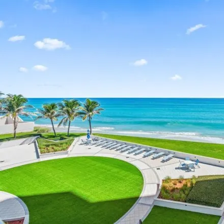 Image 3 - 5180 North Ocean Drive, Palm Beach Isles, Riviera Beach, FL 33404, USA - Condo for sale