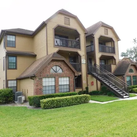 Buy this 1 bed condo on 349 Lakepointe Drive in Altamonte Springs, FL 32701