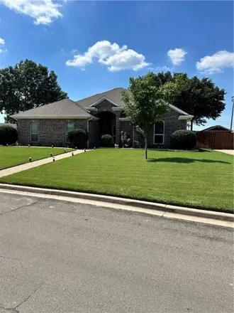Buy this 4 bed house on 169 Houston Dr in Hewitt, Texas