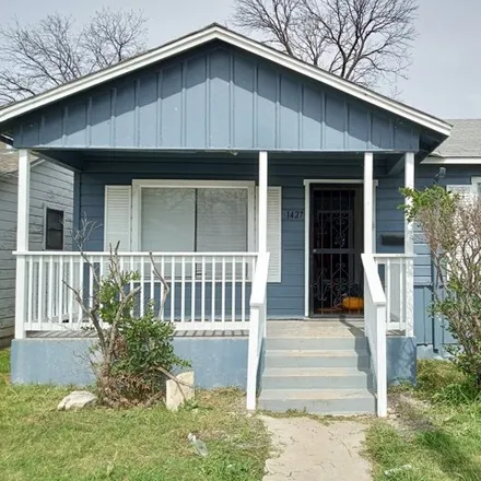 Rent this 3 bed house on 476 Arthur Street in San Antonio, TX 78202