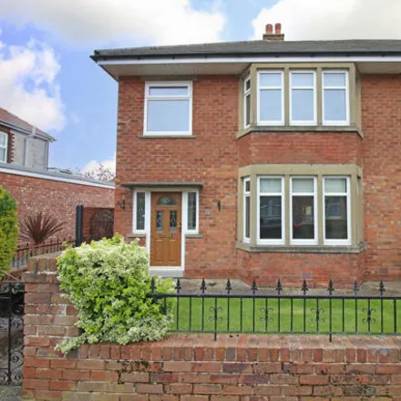 Buy this 3 bed duplex on Rydal Avenue in Fleetwood, FY7 7JT