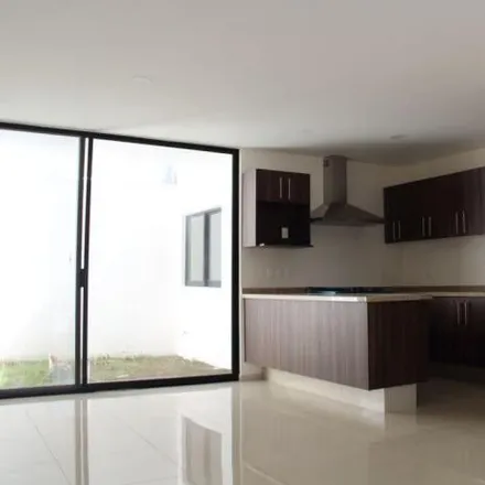 Rent this 3 bed house on unnamed road in 45644 Tlajomulco, JAL
