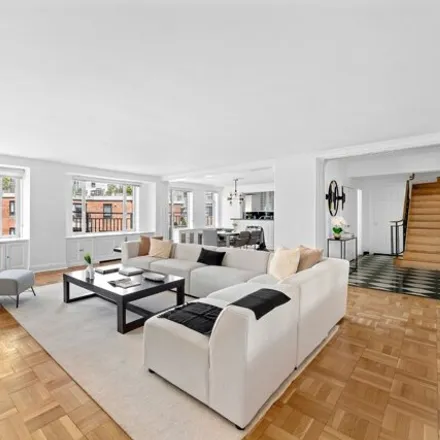 Buy this studio apartment on 431 East 53rd Street in New York, NY 10022