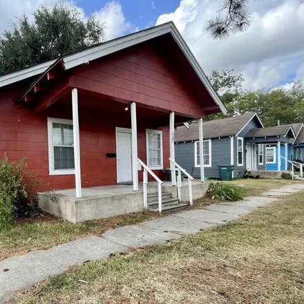 Rent this 2 bed house on 1304 Ashley Avenue in Beaumont, TX 77701