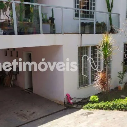 Buy this 4 bed house on Rua Cedro in Sede, Contagem - MG