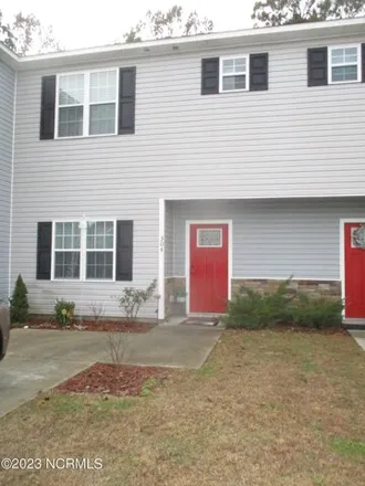 Rent this 2 bed townhouse on Axis Physical Therapy in 26 Office Park Drive, Country Club Hills