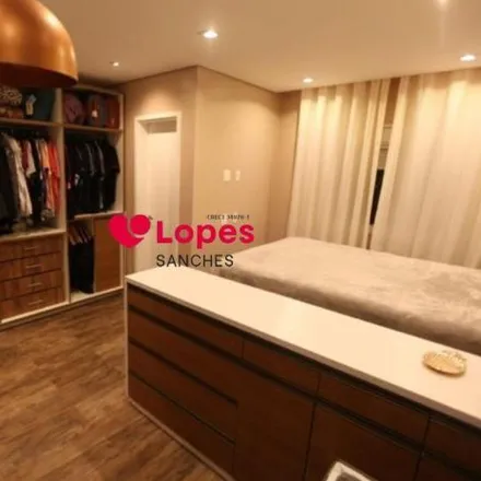 Buy this 2 bed apartment on Avenida Capuava in Vila Homero Thon, Santo André - SP
