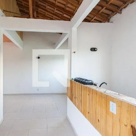 Rent this 1 bed house on Rua Jorge Nolasco in Engenho do Mato, Niterói - RJ