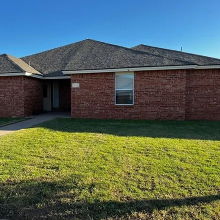 Rent this 3 bed house on 5408 Harvard Street in Lubbock, TX 79416