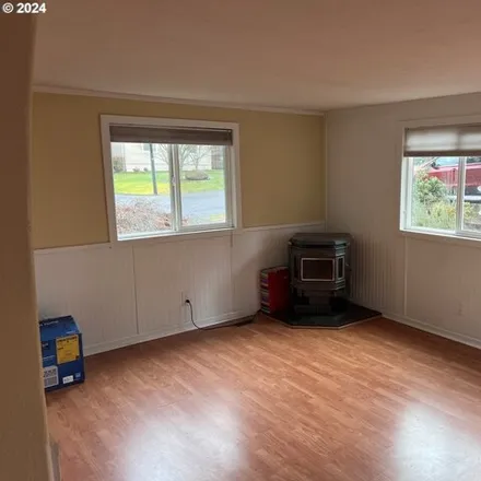 Image 4 - Linn Drive, Sandy, OR 97055, USA - Apartment for sale