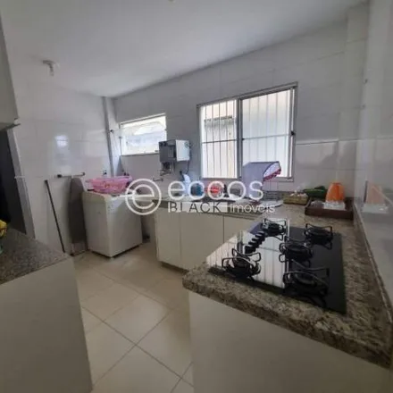 Buy this 2 bed apartment on Avenida José Salvador Silva in Jardim Holanda, Uberlândia - MG