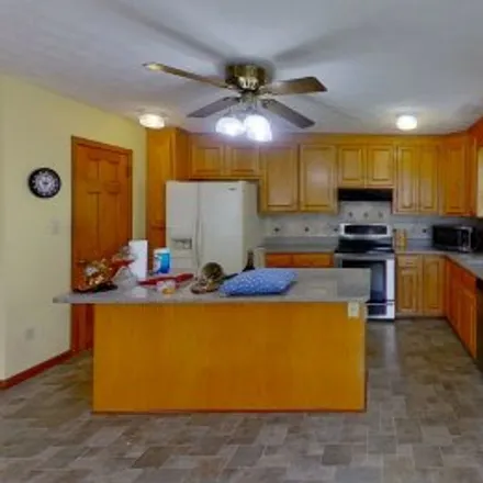 Buy this 3 bed apartment on 35 Lynnwood Drive in Coliseum Central, Hampton