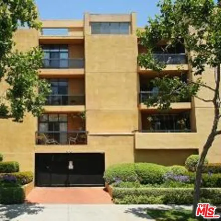 Image 1 - 1630 Greenfield Avenue, Los Angeles, CA 90025, USA - House for rent