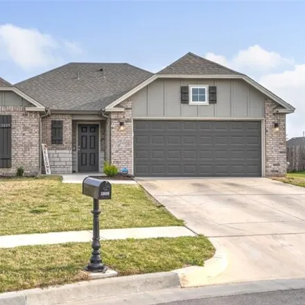 Buy this 3 bed house on unnamed road in Owasso, OK 74021