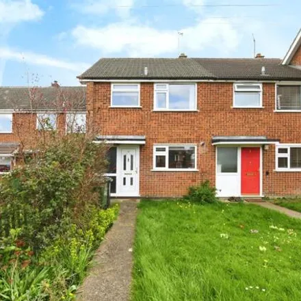 Buy this 3 bed townhouse on Beadon Drive in Braintree, CM7 1DT