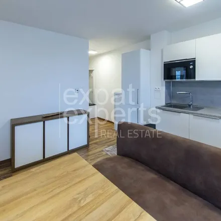Rent this 3 bed apartment on Romanova in Osuského, 851 03 Bratislava