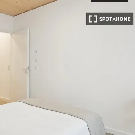 Rent this 4 bed room on Freundlicher Kiosk in Beusselstraße 44R, 10553 Berlin