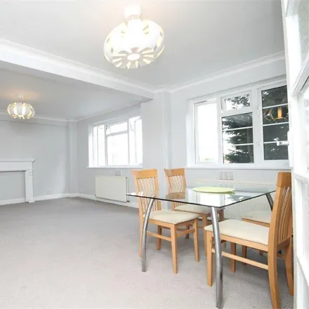 Rent this 3 bed apartment on Ashford Court in Ashford Road, London